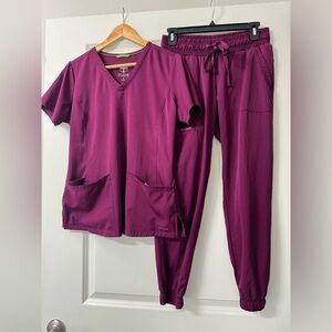 Healing Hands Women's scrub set maroon